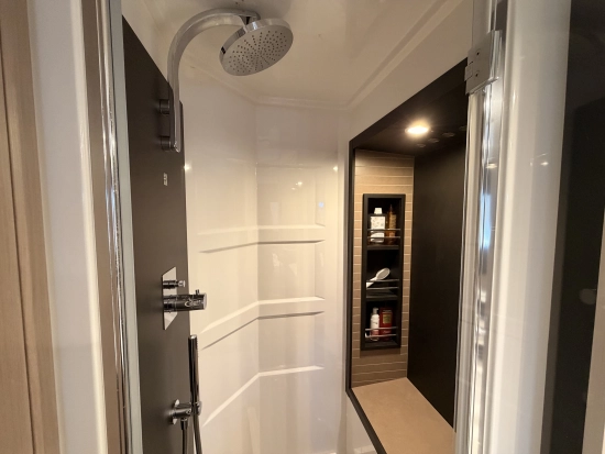 Azimut 66 Flybridge usata in vendita
