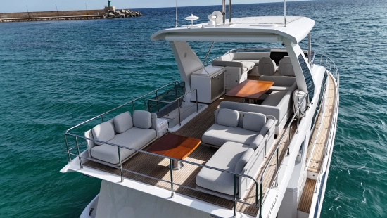Azimut 66 Flybridge usata in vendita