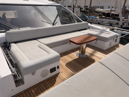 Azimut 66 Flybridge usata in vendita