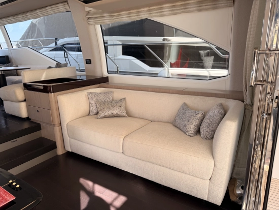 Azimut 66 Flybridge usata in vendita