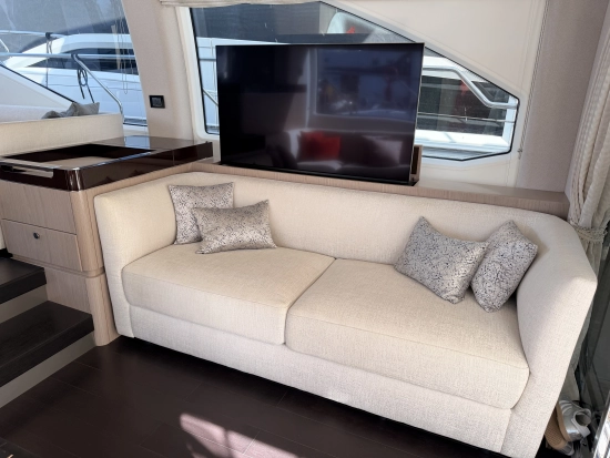 Azimut 66 Flybridge usata in vendita