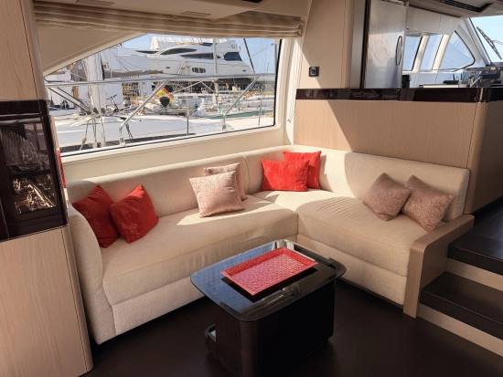 Azimut 66 Flybridge usata in vendita