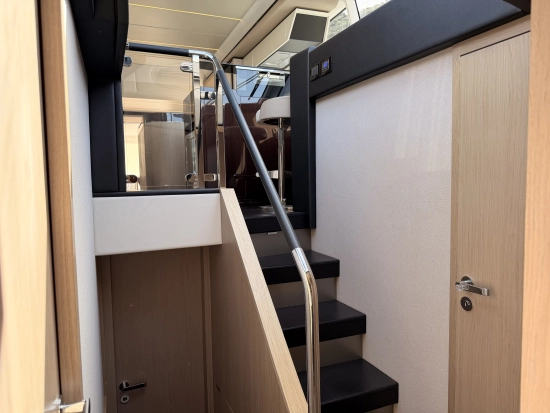 Azimut 66 Flybridge usata in vendita