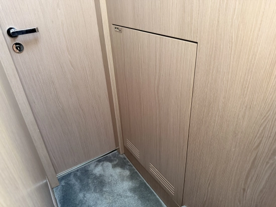 Azimut 66 Flybridge usata in vendita