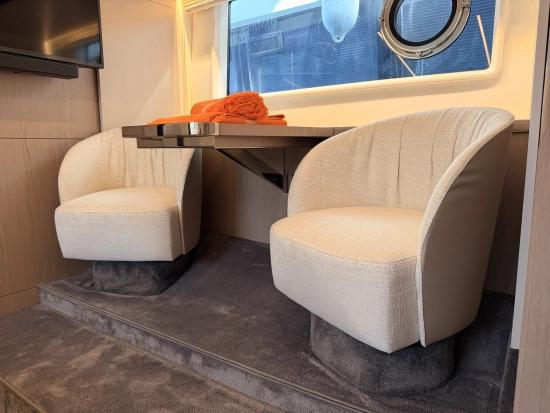 Azimut 66 Flybridge usata in vendita