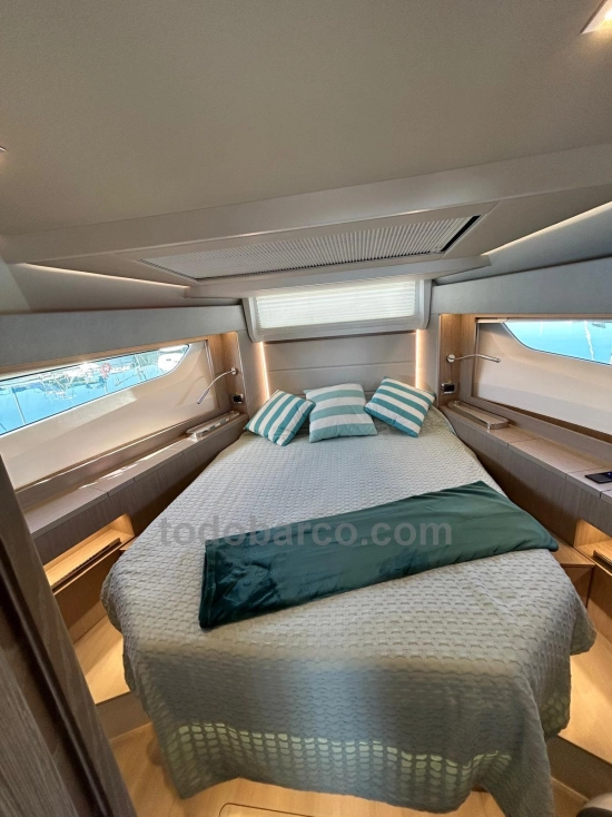 Sealine C390V de segunda mano en venta
