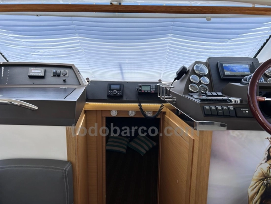 Faeton 300 HT usado à venda