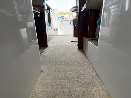 Beneteau Antares 1080 usado à venda