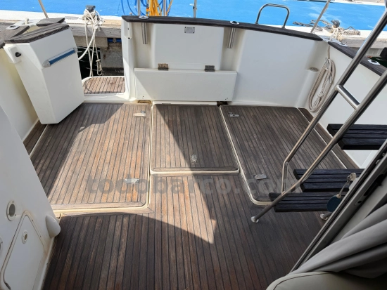 Beneteau Antares 1080 usado à venda