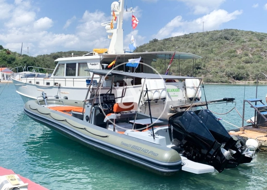 Marlin Boats 850 HD PRO GT usata in vendita