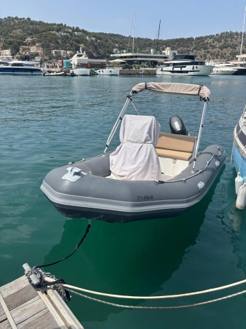 Zodiac Yachtline 500 usado à venda