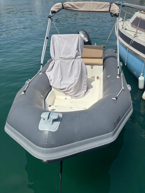 Zodiac Yachtline 500 de segunda mano en venta