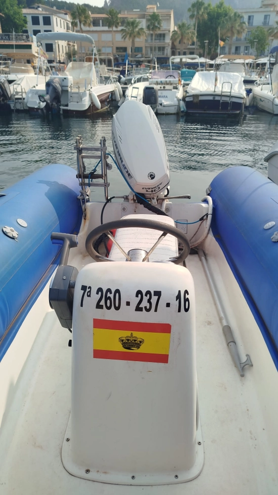 Pro Line Boats HSF 420 usata in vendita