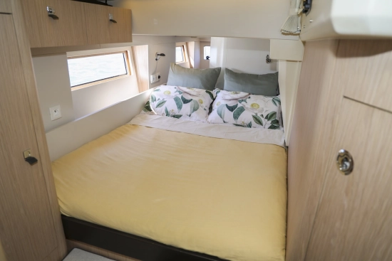 Beneteau Oceanis Yacht 62 usata in vendita