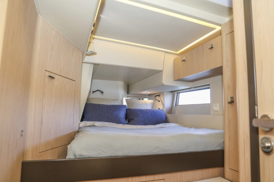 Beneteau Oceanis Yacht 62 usata in vendita