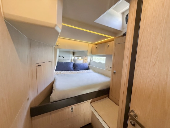 Beneteau Oceanis Yacht 62 usata in vendita