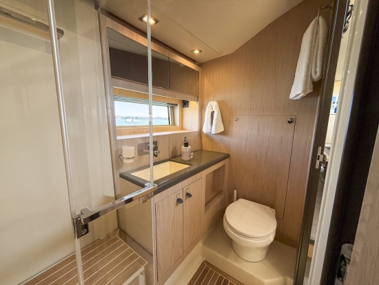 Beneteau Oceanis Yacht 62 usata in vendita
