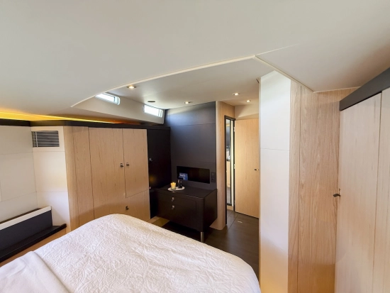 Beneteau Oceanis Yacht 62 usata in vendita