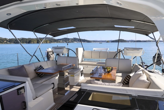 Beneteau Oceanis Yacht 62 usata in vendita