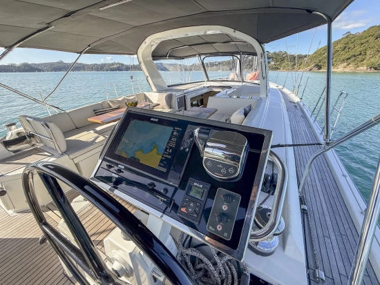 Beneteau Oceanis Yacht 62 usata in vendita