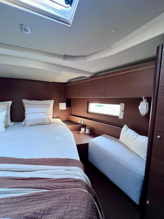 Beneteau Oceanis 51.1 nuova in vendita