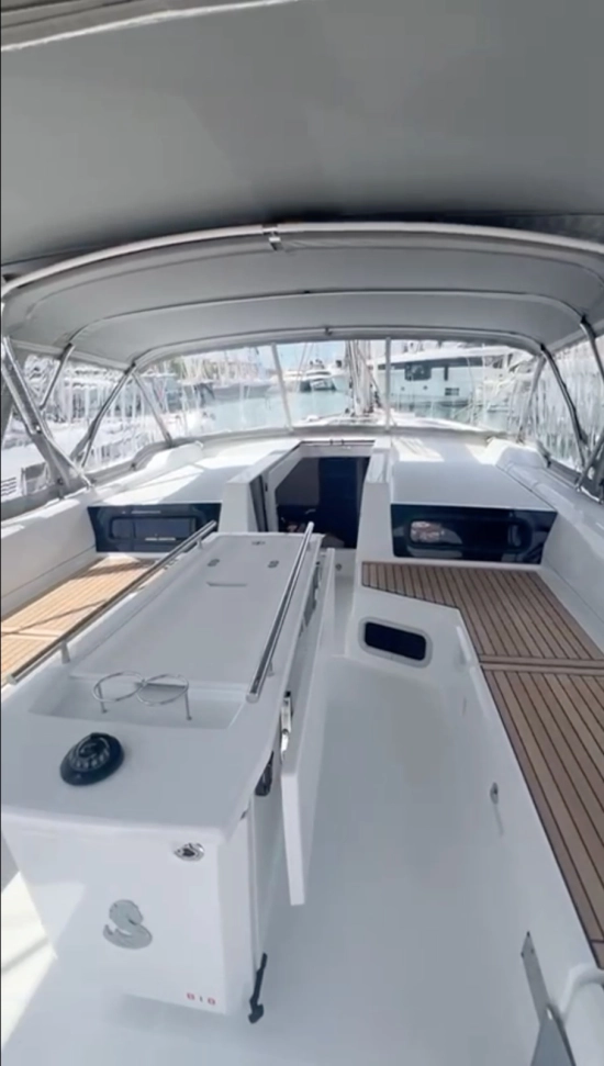 Beneteau OCEANIS 51.1 nuova in vendita