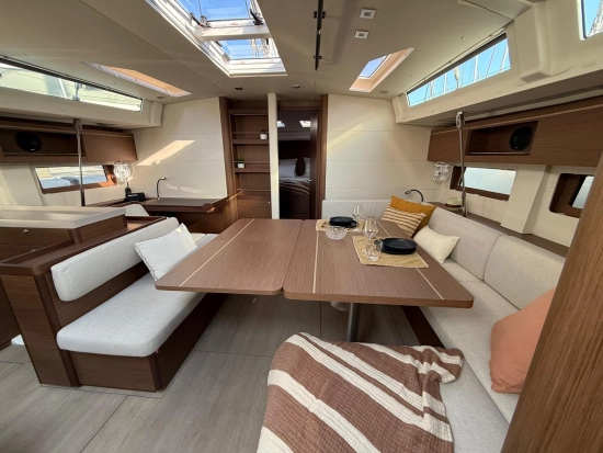 Beneteau Oceanis 51.1 nuova in vendita