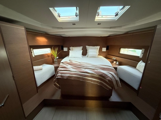 Beneteau Oceanis 51.1 nuova in vendita