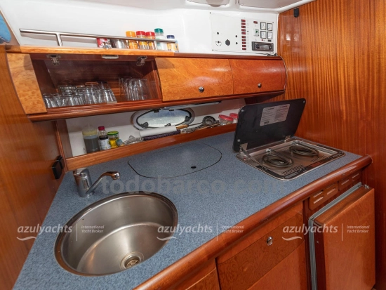 Bavaria Yachts SPORT 34 HT gebraucht zum verkauf
