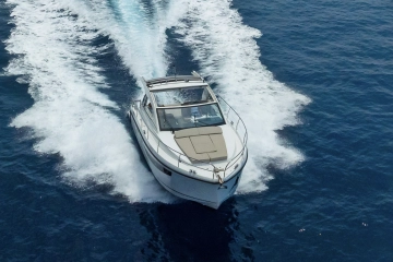 Sealine S330 de segunda mano en venta