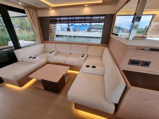 Beneteau GRAND TRAWLER 62 de segunda mano en venta
