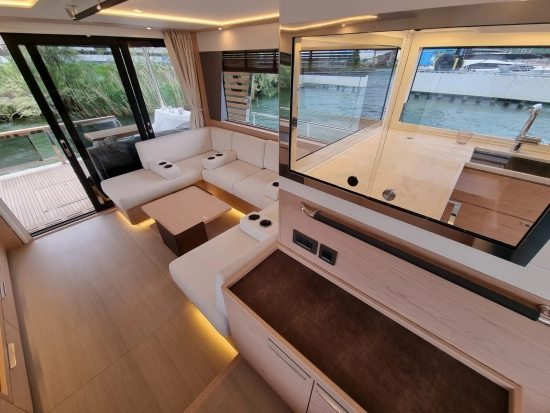 Beneteau GRAND TRAWLER 62 de segunda mano en venta