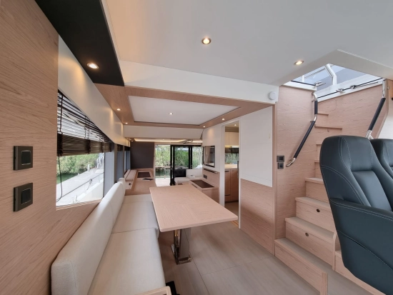 Beneteau GRAND TRAWLER 62 de segunda mano en venta