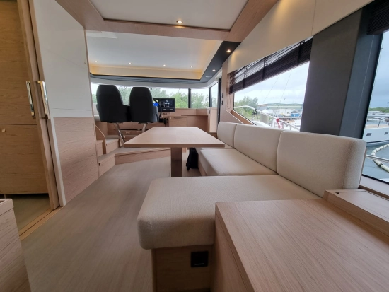 Beneteau GRAND TRAWLER 62 de segunda mano en venta