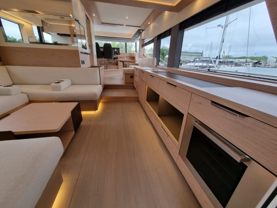 Beneteau GRAND TRAWLER 62 de segunda mano en venta