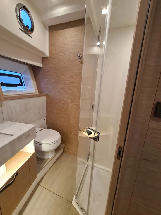 Beneteau GRAND TRAWLER 62 de segunda mano en venta