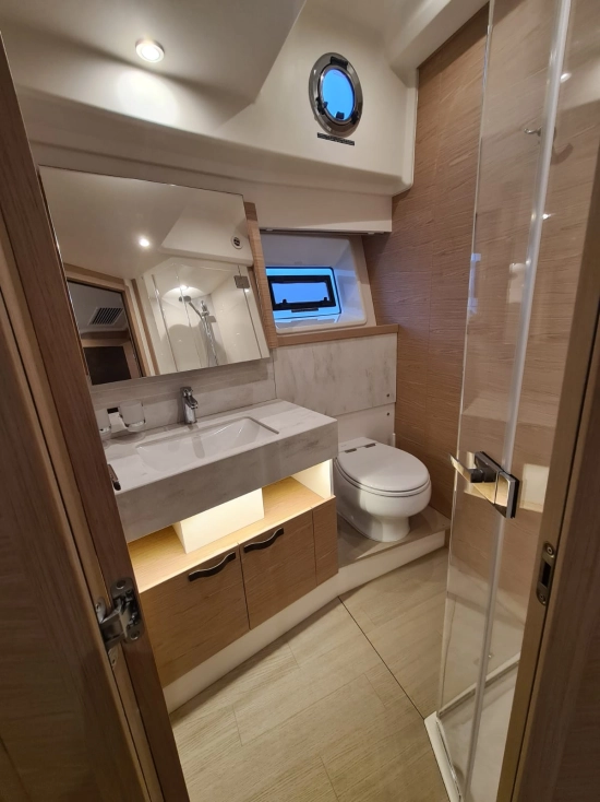 Beneteau GRAND TRAWLER 62 de segunda mano en venta