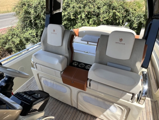 Invictus Yacht GT320 de segunda mano en venta