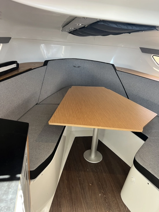 Beneteau Flyer 8.8 SUNDECK usata in vendita