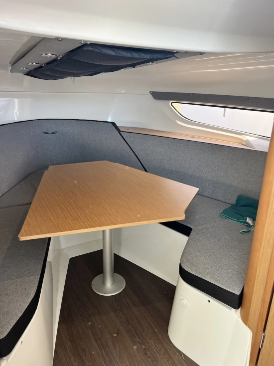 Beneteau Flyer 8.8 SUNDECK usata in vendita