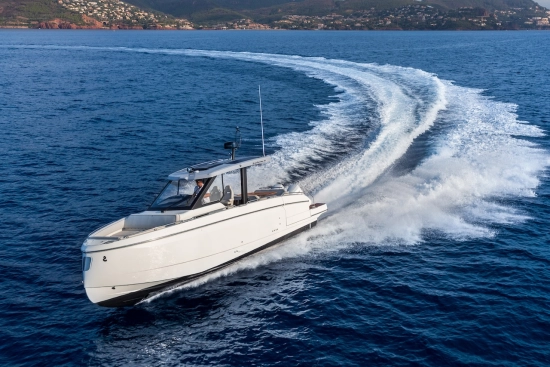 Beneteau GRAN TURISMO 35 novos à venda