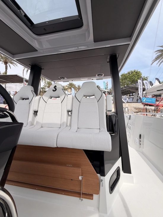 Beneteau GRAN TURISMO 35 novos à venda