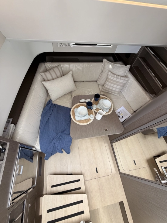 Beneteau GRAN TURISMO 35 novos à venda
