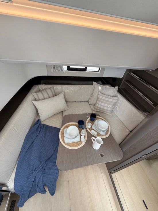 Beneteau GRAN TURISMO 35 novos à venda
