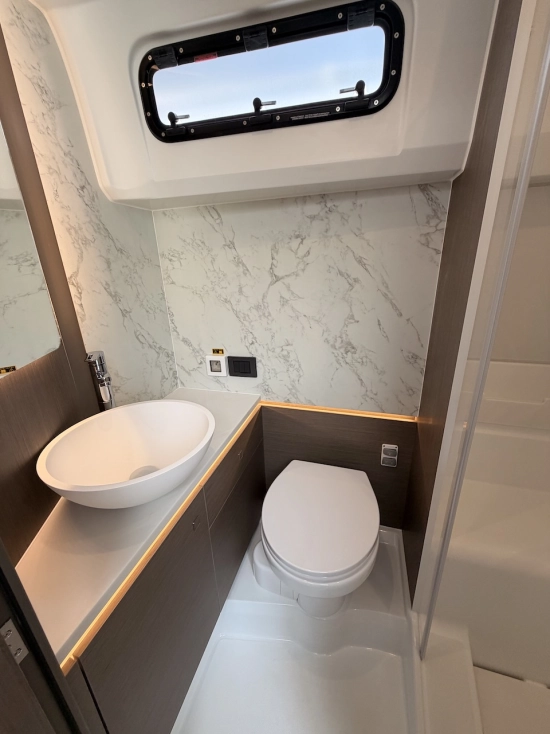 Beneteau GRAN TURISMO 35 novos à venda