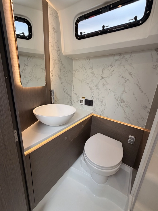 Beneteau GRAN TURISMO 35 novos à venda
