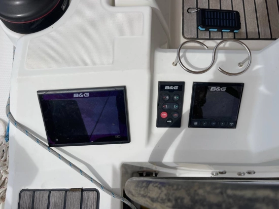 Beneteau Oceanis 41.1 usado à venda