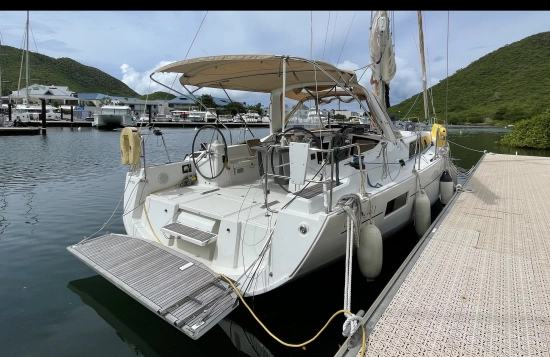 Beneteau Oceanis 41.1 usado à venda