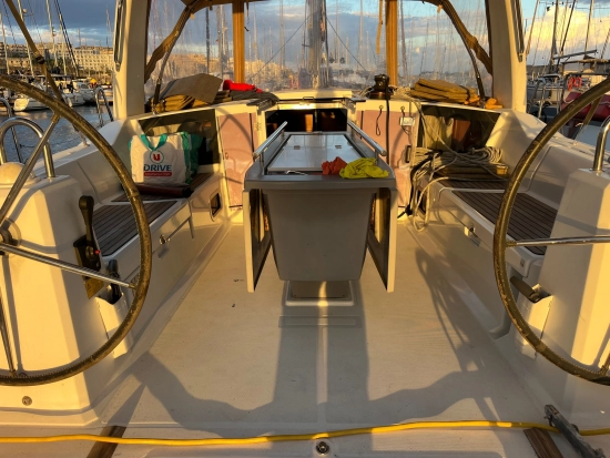 Beneteau Oceanis 41.1 usado à venda