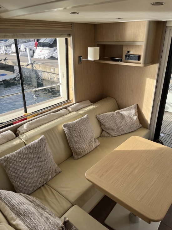 Beneteau Trawler 50 usado à venda